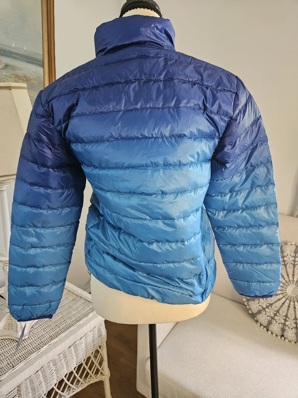 Eddie Bauer Blue Ombre Packable Puffer Jacket